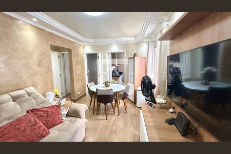 Sala de apartamento para alugar com 3 quartos, 89m² em Jardim Santa Mena, Guarulhos