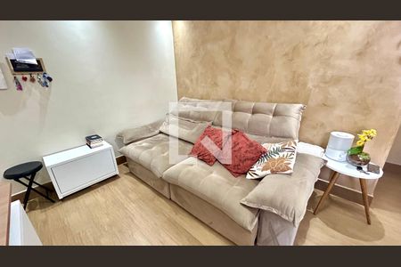 Sala de apartamento para alugar com 3 quartos, 89m² em Jardim Santa Mena, Guarulhos