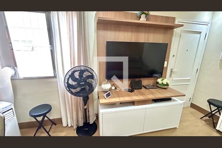 Sala de apartamento para alugar com 3 quartos, 89m² em Jardim Santa Mena, Guarulhos