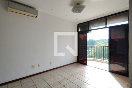 Sala de apartamento para alugar com 3 quartos, 80m² em Pechincha, Rio de Janeiro