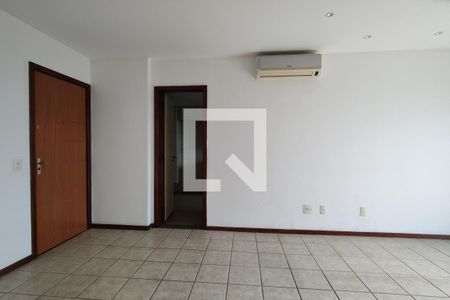 Sala de apartamento para alugar com 3 quartos, 80m² em Pechincha, Rio de Janeiro