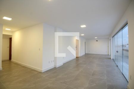 Sala de apartamento à venda com 3 quartos, 316m² em Freguesia (jacarepaguá), Rio de Janeiro