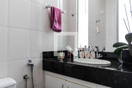 Lavabo de casa à venda com 4 quartos, 340m² em Santa Lúcia, Belo Horizonte