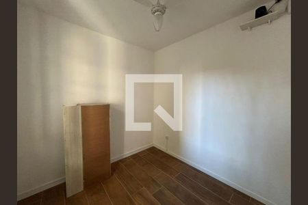 Quarto 1 de casa para alugar com 3 quartos, 60m² em São Geraldo, Porto Alegre
