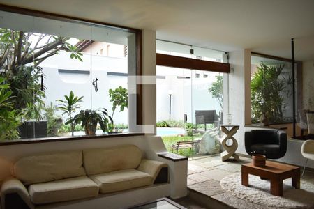 Sala 1 de casa para alugar com 3 quartos, 295m² em Chácara Inglesa, São Paulo
