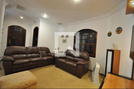 Sala de TV de casa à venda com 4 quartos, 900m² em Tremembé, São Paulo