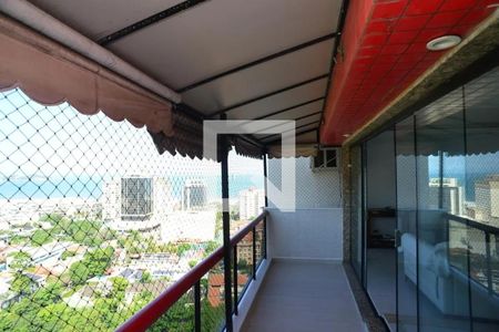 Varanda de apartamento para alugar com 3 quartos, 220m² em Barra da Tijuca, Rio de Janeiro