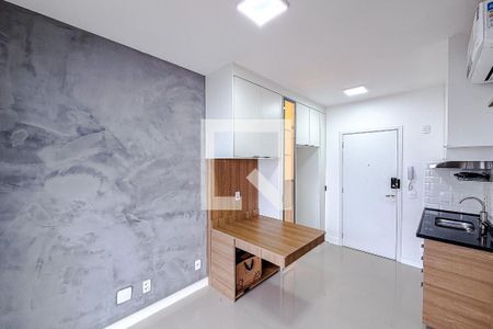 Sala de kitnet/studio para alugar com 1 quarto, 28m² em Liberdade, São Paulo