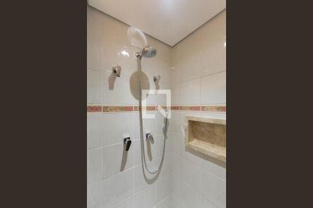 Banheiro de apartamento à venda com 3 quartos, 158m² em Itaim Bibi, São Paulo