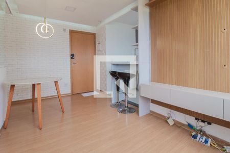 Sala/Sala de jantar de apartamento para alugar com 2 quartos, 43m² em Rp3 (regiões de Planejamento), Mauá