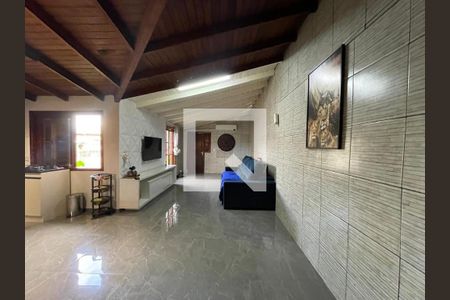 Casa à venda com 3 quartos, 110m² em Canudos, Novo Hamburgo