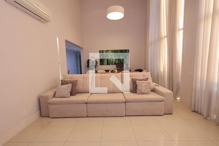 Apartamento à venda com 4 quartos, 225m² em Setor Bueno, Goiânia