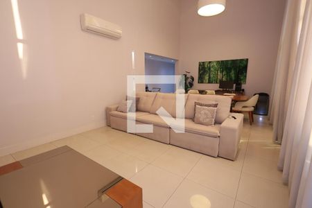 Apartamento à venda com 4 quartos, 225m² em Setor Bueno, Goiânia
