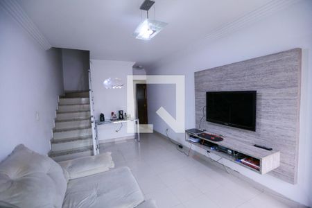 Sala de casa para alugar com 2 quartos, 130m² em Vila Piaui, São Paulo