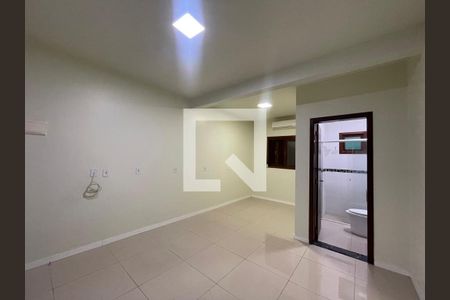Kitnet/Studio para alugar com 1 quarto, 20m² em Vila Nova, Novo Hamburgo