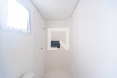 Banheiro de apartamento à venda com 2 quartos, 84m² em Vila Humaita, Santo André