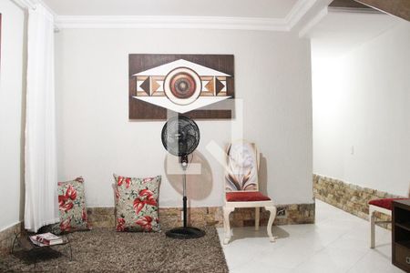 Casa para alugar com 4 quartos, 350m² em Jardim Excelcior, Cabo Frio