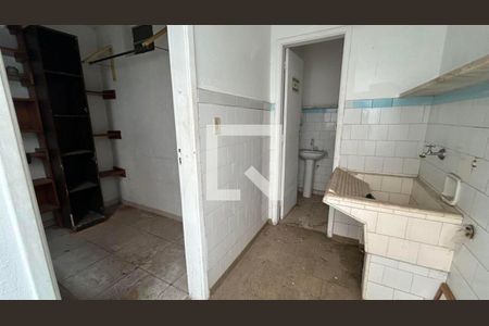 Casa à venda com 2 quartos, 157m² em Vila Santo Estevão, São Paulo