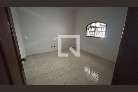 Casa à venda com 2 quartos, 75m² em Parque São Jorge, São Paulo