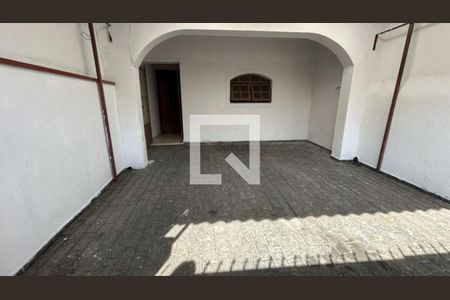 Casa à venda com 2 quartos, 75m² em Parque São Jorge, São Paulo