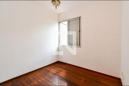 Quarto 2 de apartamento para alugar com 3 quartos, 87m² em Sagrada Família, Belo Horizonte