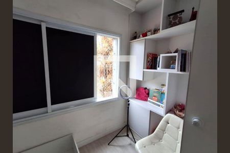 Casa à venda com 4 quartos, 270m² em Vila Alpina, Santo André