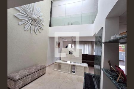 Casa à venda com 4 quartos, 270m² em Vila Alpina, Santo André