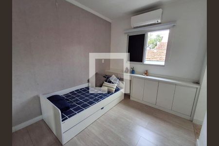 Casa à venda com 4 quartos, 270m² em Vila Alpina, Santo André