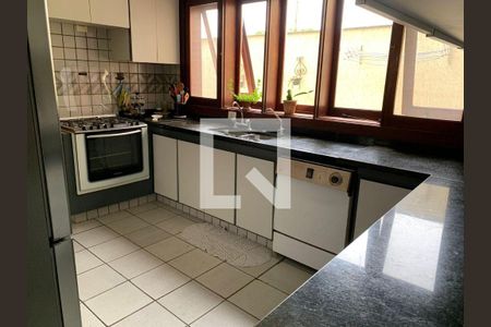 Casa à venda com 4 quartos, 450m² em Alphaville, Santana de Parnaíba