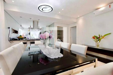 Casa à venda com 3 quartos, 300m² em Pacaembu, São Paulo