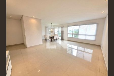 Apartamento à venda com 4 quartos, 184m² em Vila Suzana, São Paulo