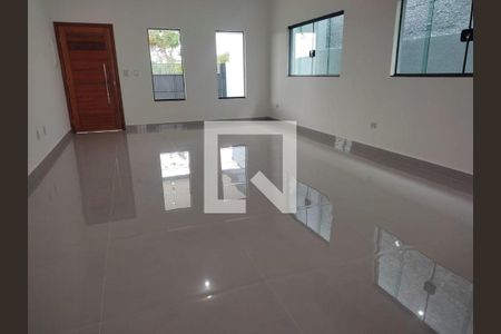 Casa à venda com 3 quartos, 145m² em Tres Cruzes, São Paulo
