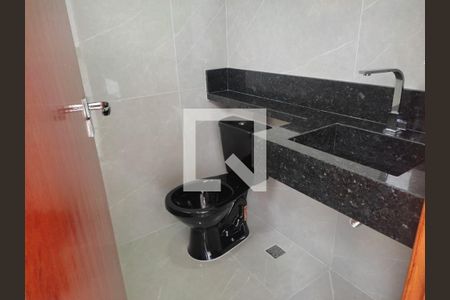 Casa à venda com 3 quartos, 145m² em Tres Cruzes, São Paulo