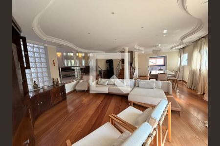 Sala de casa à venda com 4 quartos, 547m² em City América, São Paulo