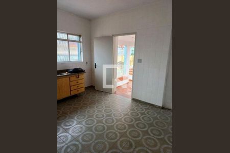 Casa à venda com 3 quartos, 260m² em Vila Regente Feijó, São Paulo