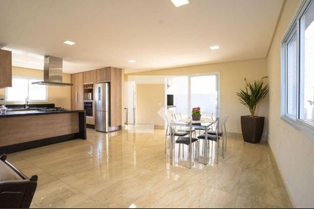 Casa à venda com 3 quartos, 300m² em Suru, Barueri