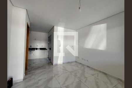 Casa à venda com 3 quartos, 90m² em Vila Ivone, São Paulo