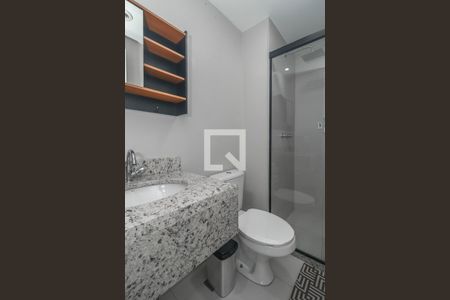 Banheiro da Suíte de apartamento para alugar com 1 quarto, 64m² em São Geraldo, Porto Alegre