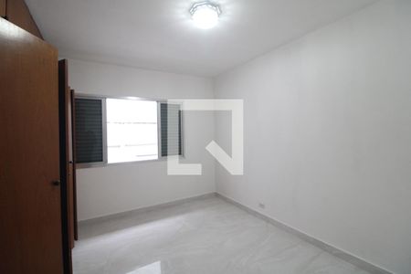 Quarto 1 de casa para alugar com 3 quartos, 210m² em Socorro, São Paulo