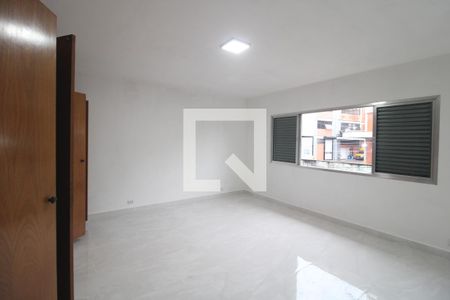 Suíte de casa para alugar com 3 quartos, 210m² em Socorro, São Paulo