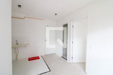 Sala / Cozinha de apartamento para alugar com 2 quartos, 31m² em Jardim Caravelas, São Paulo