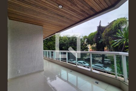 Apartamento para alugar com 4 quartos, 170m² em Recreio dos Bandeirantes, Rio de Janeiro