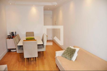 Apartamento à venda com 3 quartos, 65m² em Parque Maria Domitila, São Paulo