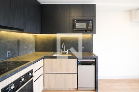 Cozinha de apartamento para alugar com 2 quartos, 62m² em Indianópolis, São Paulo