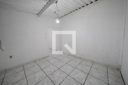 Quarto de casa para alugar com 1 quarto, 150m² em Vila Bauab, São Paulo