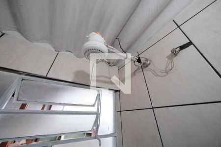 Banheiro de casa para alugar com 1 quarto, 150m² em Vila Bauab, São Paulo