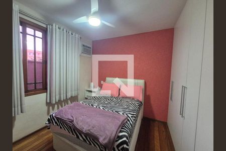Casa à venda com 4 quartos, 300m² em Taquara, Rio de Janeiro