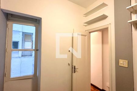 Sala de apartamento para alugar com 1 quarto, 35m² em Ipanema, Rio de Janeiro