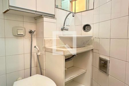 Banheiro de apartamento para alugar com 1 quarto, 35m² em Ipanema, Rio de Janeiro