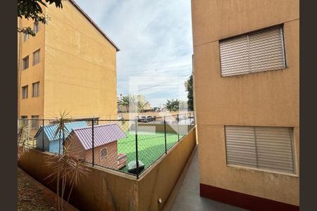 Apartamento à venda com 2 quartos, 56m² em Ayrosa, Osasco